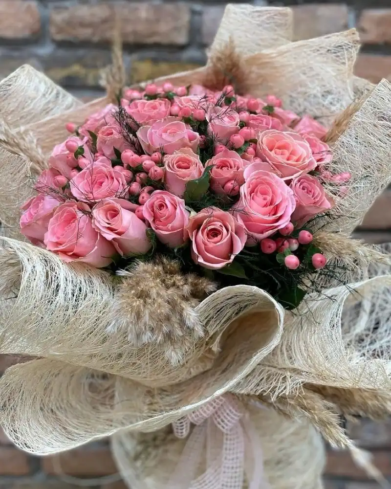 PEMBE GÜL BUKETİ