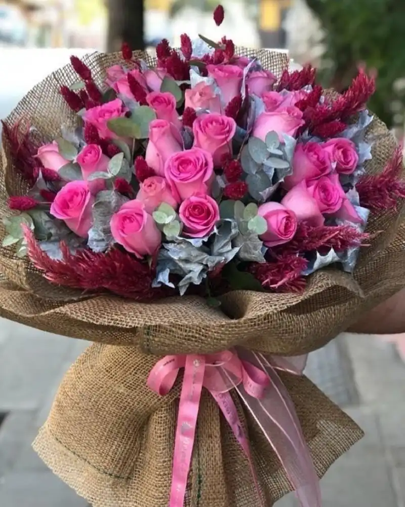 PEMBE GÜL BUKETİ